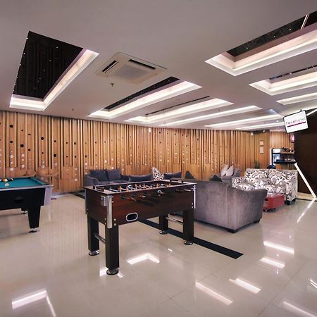 Favehotel Ltc Glodok Джакарта Екстериор снимка