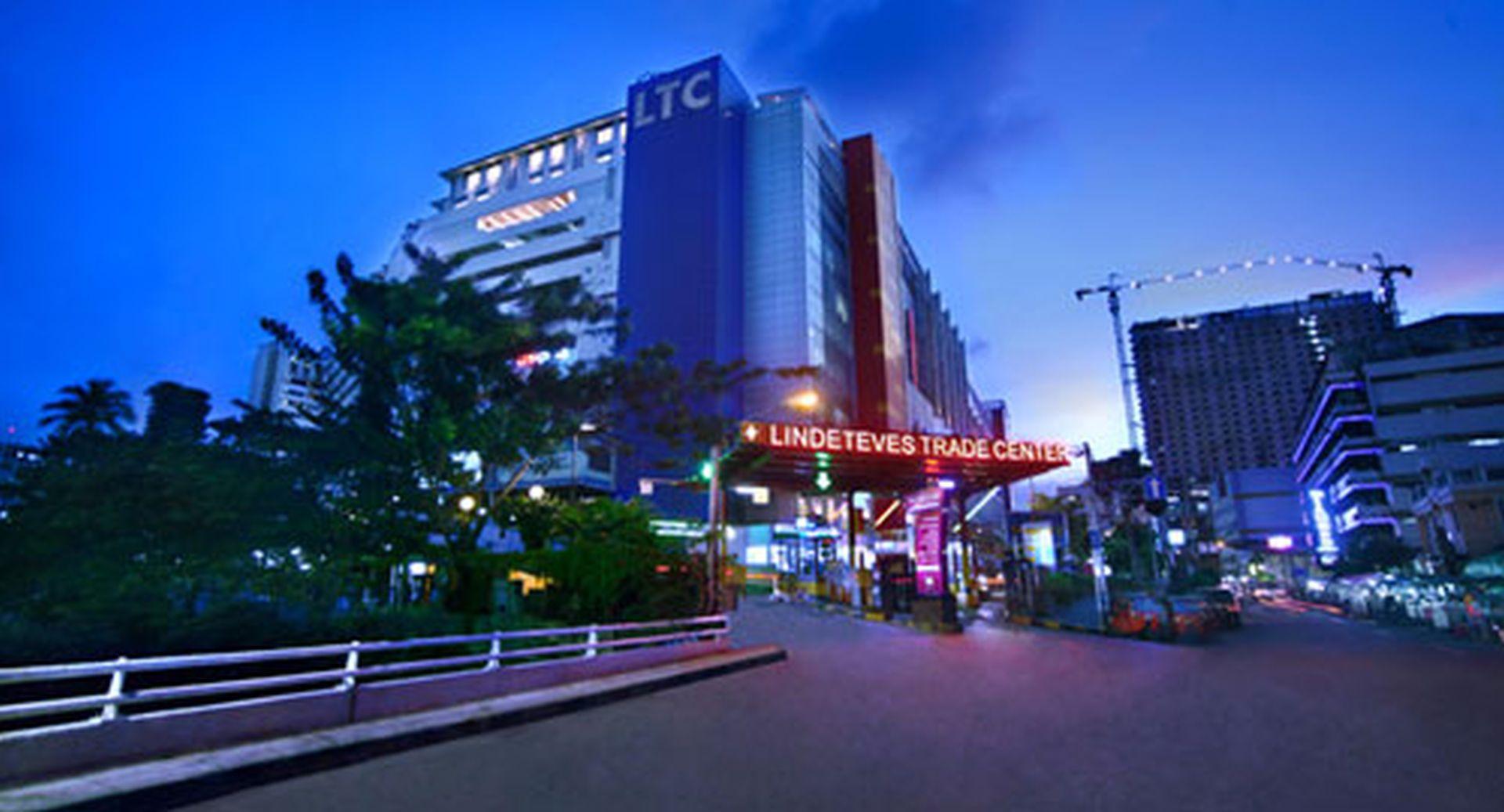 Favehotel Ltc Glodok Джакарта Екстериор снимка