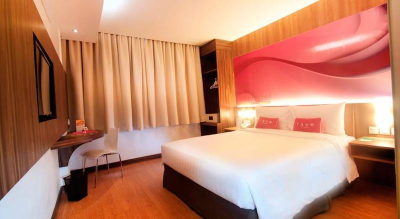 Favehotel Ltc Glodok Джакарта Екстериор снимка