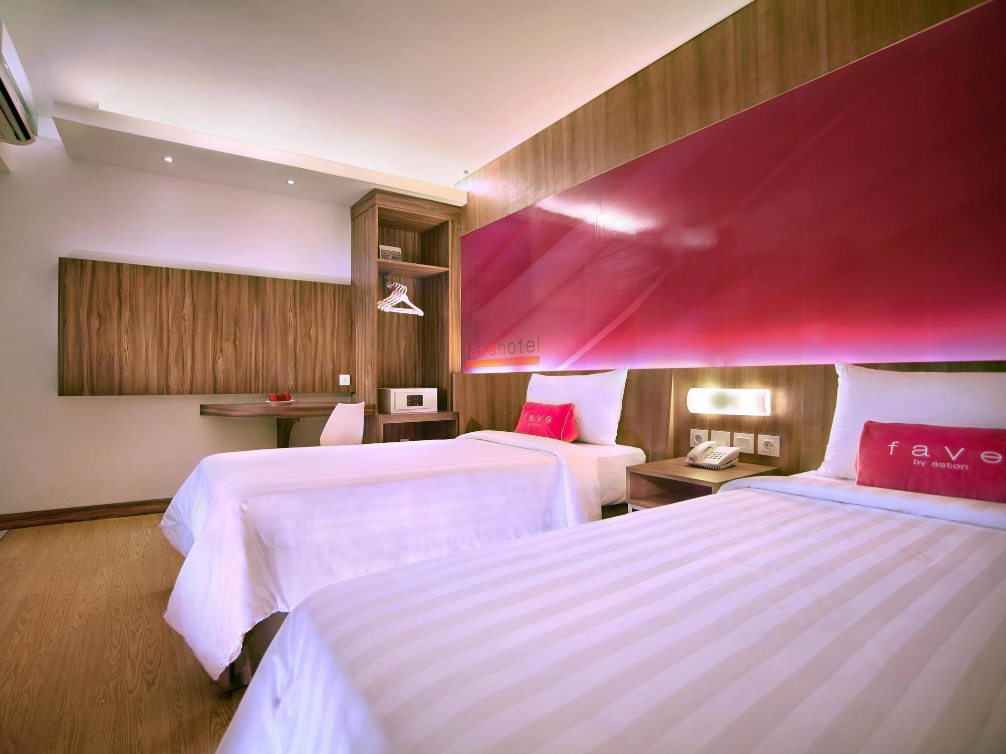 Favehotel Ltc Glodok Джакарта Екстериор снимка
